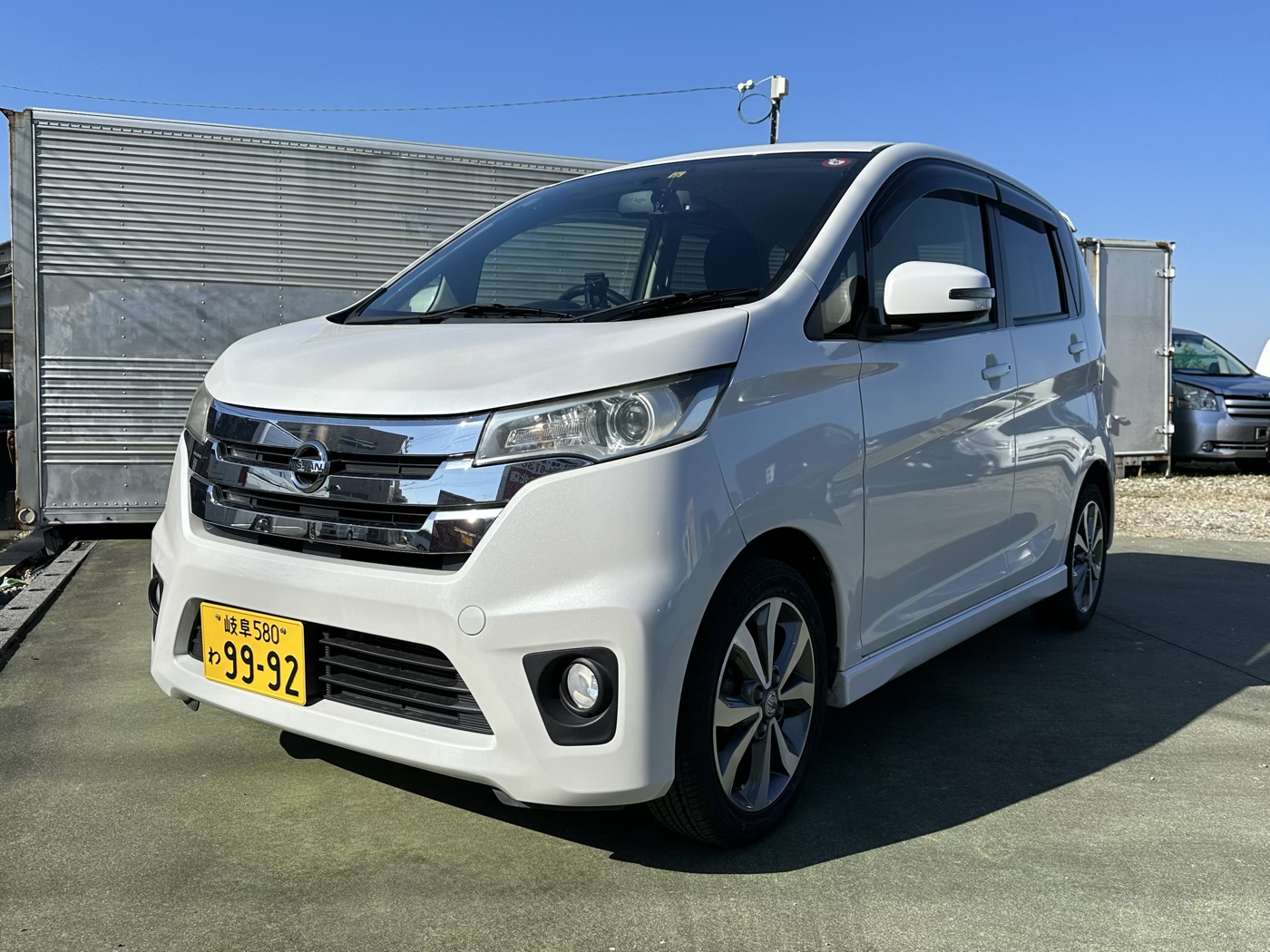 軽自動車　運転しやすく経済的な格安レンタカー